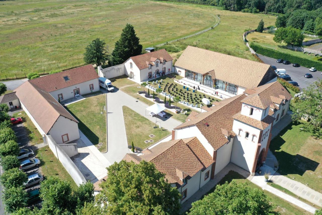 Domaine De Fremigny Hotel Bouray-sur-Juine Exterior photo
